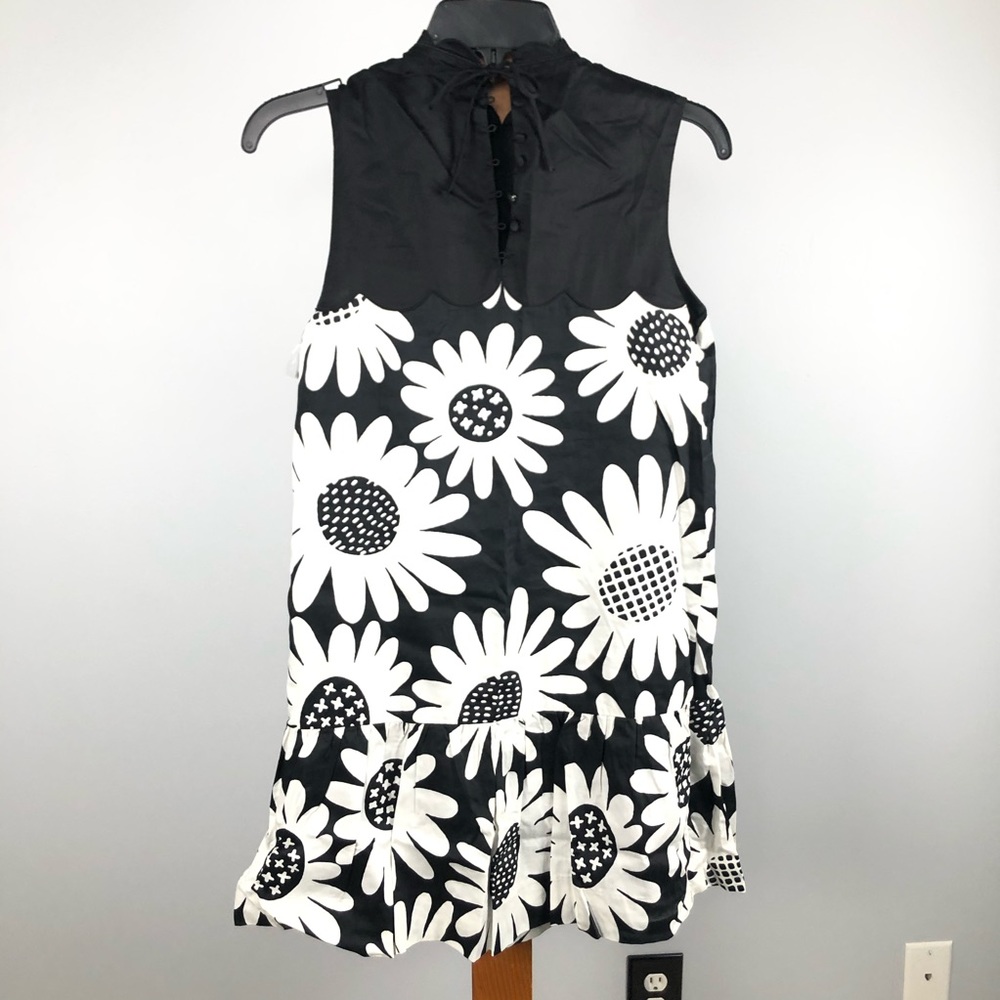 BUNDLED LISTING FOR PICS ONLY Victoria Beckham for Target scallop trim dress - Picture 2 of 6